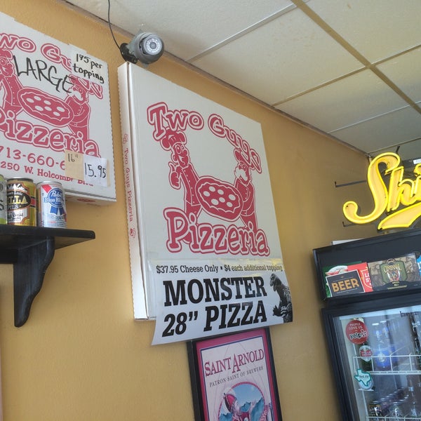 I wish I lived local enough to eat here all the time.  Fantastic food and massive pizzas!  Try the monster!