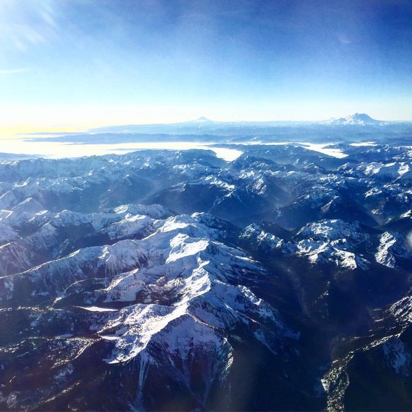11/29/2015 tarihinde Julie L.ziyaretçi tarafından Seattle-Tacoma International Airport (SEA)'de çekilen fotoğraf