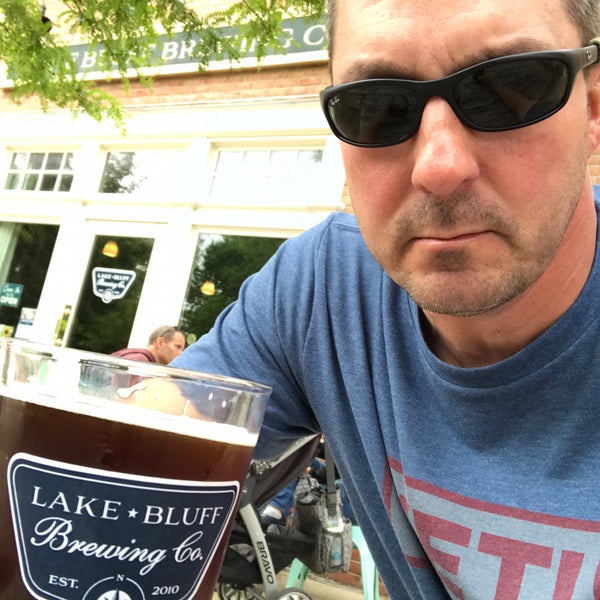 Photo taken at Lake Bluff Brewing Company by Shawn G. on 6/2/2018
