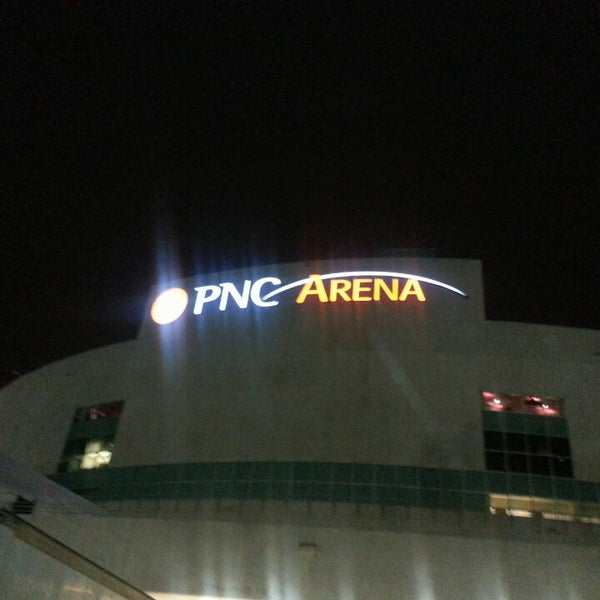 Снимок сделан в PNC Arena Box Office пользователем Brandon H. 3/1/2013