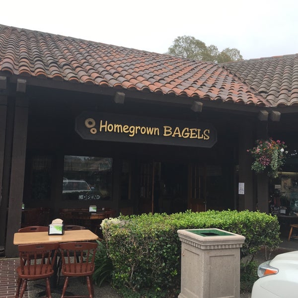 Photo taken at Homegrown Bagels by Paul H. on 7/15/2016