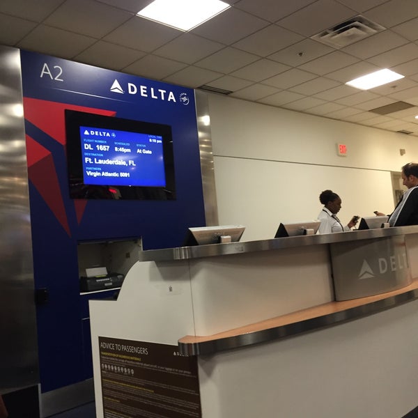 Foto scattata a Aeroporto Internazionale di Atlanta-Hartsfield-Jackson (ATL) da Judy B. il 4/28/2016