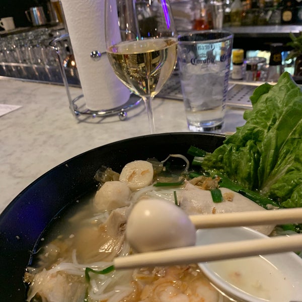 Снимок сделан в District One Kitchen &amp; Bar пользователем @wishboneandvine G. 6/9/2019