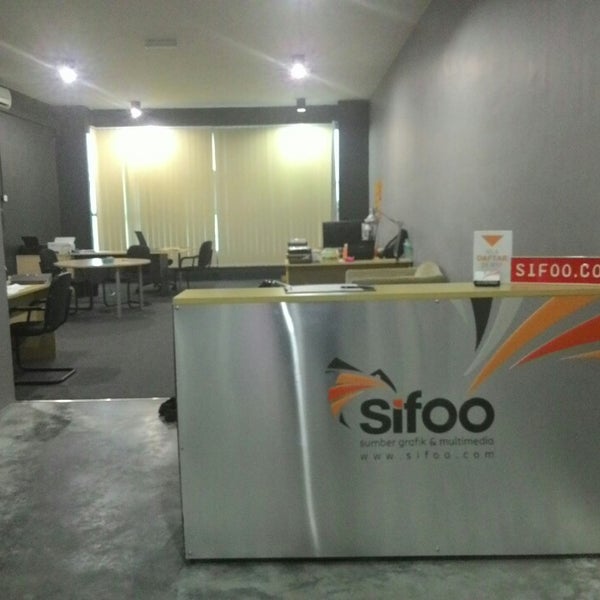 รูปภาพถ่ายที่ Sifoo Art &amp; Multimedia Training Center โดย Fadly H. เมื่อ 10/13/2014