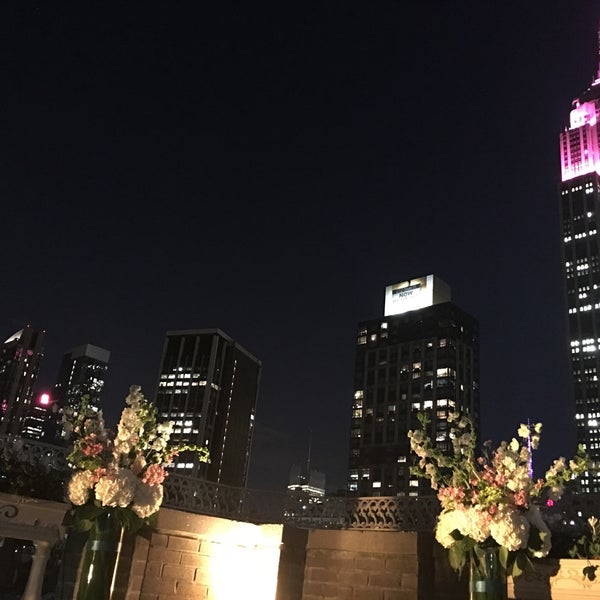 Photo taken at Midtown Loft &amp; Terrace by Tom H. on 8/26/2017