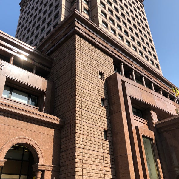 國泰世華銀行總行營業部 Xinyi Qu 22 Visitors