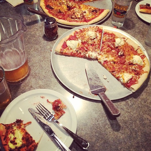 10/4/2014にMarianne H.がMacKenzie River Pizza, Grill &amp; Pubで撮った写真