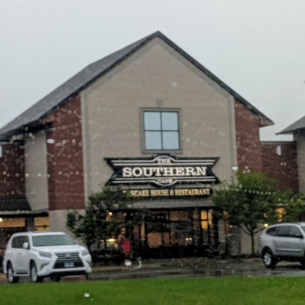 Foto tirada no(a) The Southern Cafe por Brett C. em 9/27/2019