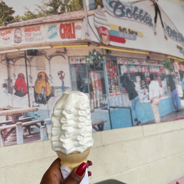 Bobbie's Dairy Dip Ice Cream Parlor in Nashville