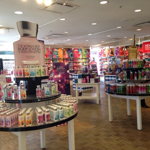 Bath & Body Works 12751 Towne Center Dr