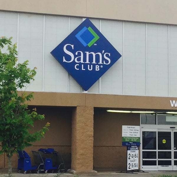 Sam's Club Warehouse or Wholesale Store in Wilmington