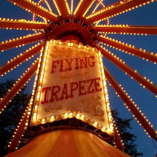 Foto diambil di Six Flags Great Escape &amp; Hurricane Harbor oleh Marcia S. pada 9/7/2015