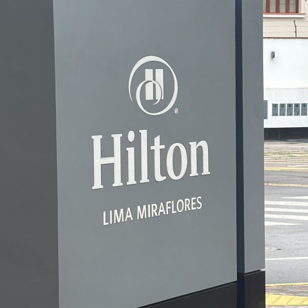Foto tirada no(a) Hilton por Mark J. em 10/22/2023