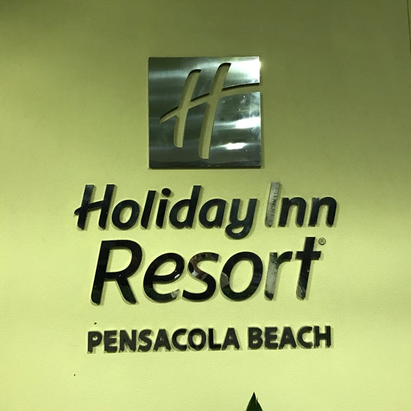 Photo taken at Holiday Inn Resort Pensacola Beach by Mark J. on 11/18/2016