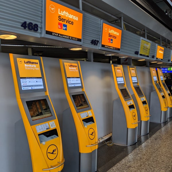 Lufthansa check in. Lufthansa check in