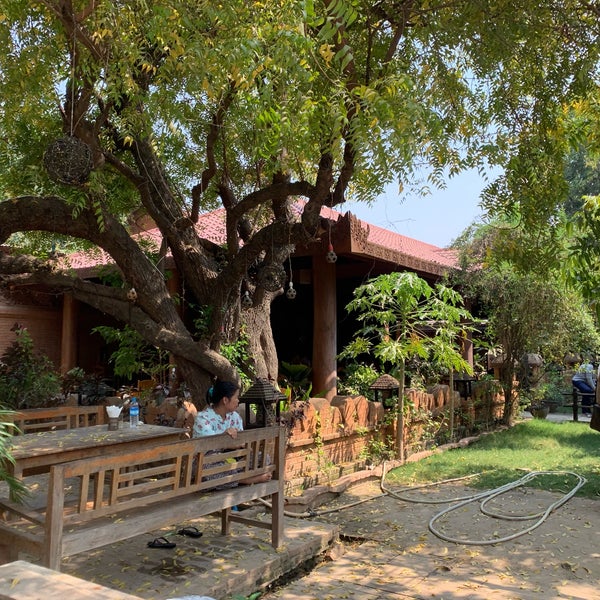 Photo taken at 7 Sisters Restaurant by Nam Nắn Nót on 4/4/2019