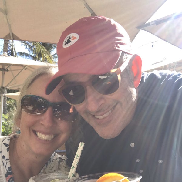 Kane Tiki Bar & Grill Cocktail Bar in Marco Island