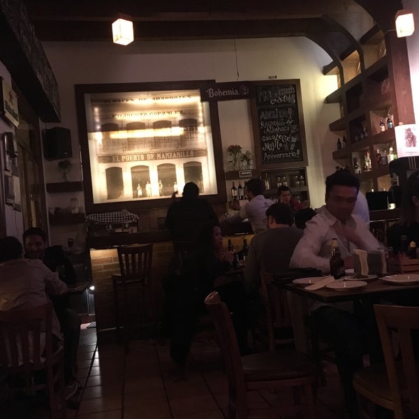 Photo taken at El Manzanillo Restaurante by Brenda B. on 2/19/2017