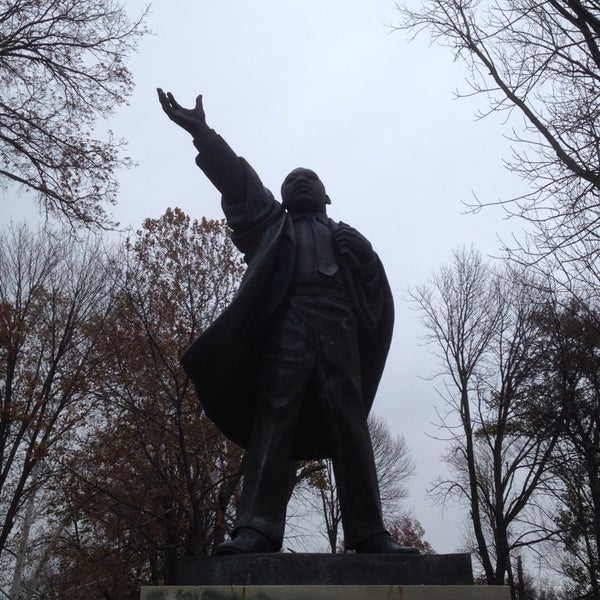 Fountain Park Park in Saint Louis