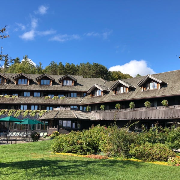 Photo taken at Trapp Family Lodge by Diane W. on 9/28/2018