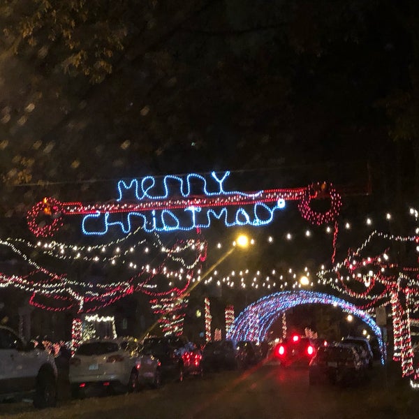 List 93+ Images where is candy cane lane in st louis Sharp