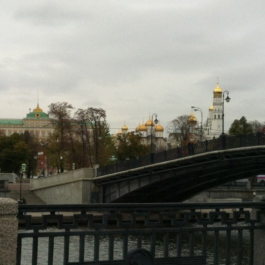 Набережная якиманка