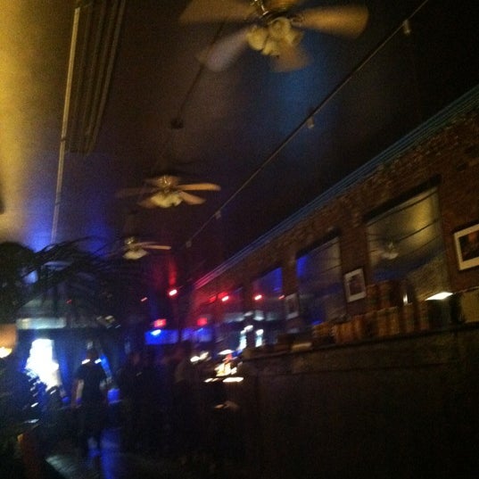 11/11/2012にHeather T.がChill Wine Barで撮った写真