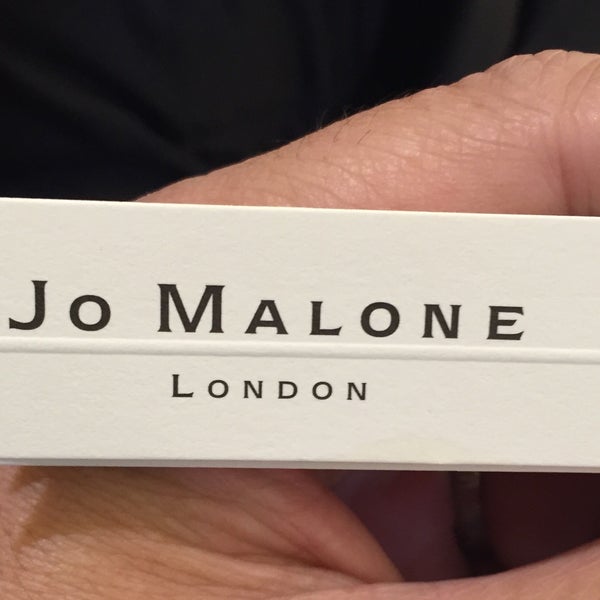 Photos At Jo Malone 新宿伊勢丹 Cosmetics Shop Photos At Jo Malone 新宿伊勢丹 Cosmetics Shop