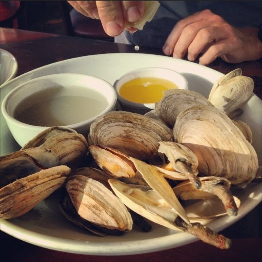 10/20/2012 tarihinde Caroline A.ziyaretçi tarafından The Restaurant at Rowayton Seafood'de çekilen fotoğraf
