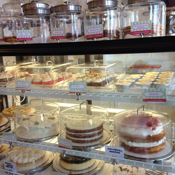 The CakeRoom Adams 2006 18th St NW