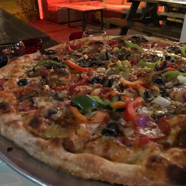 Photo taken at Salvation Pizza - 34th Street by Meri&#39;s Food on 11/25/2018