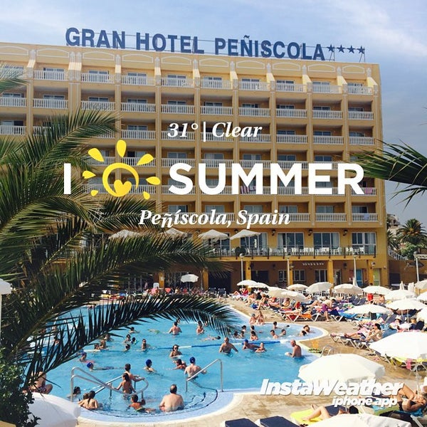 7/14/2015 tarihinde Roger B.ziyaretçi tarafından Gran Hotel Peñíscola'de çekilen fotoğraf