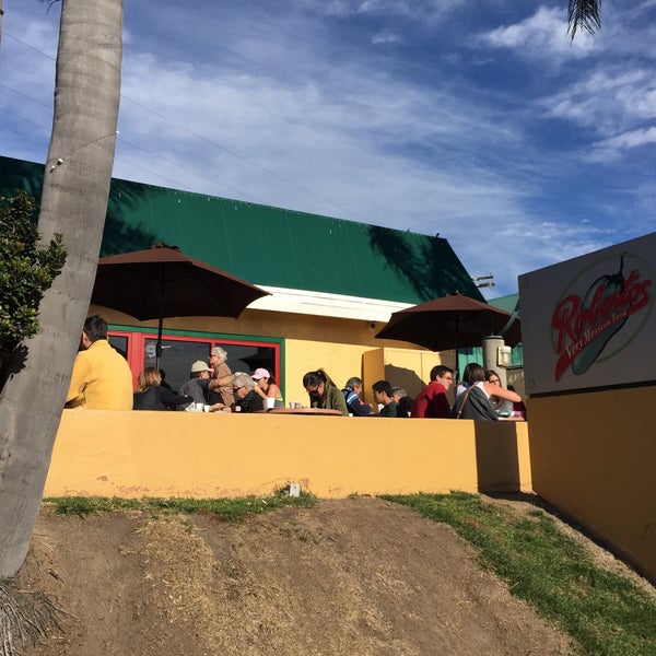 Photo taken at Roberto&#39;s Taco - Del Mar by Laura S. on 12/27/2015