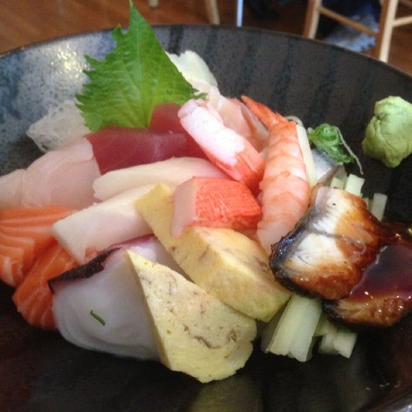 This is really good chirashi.. what else can I say?
