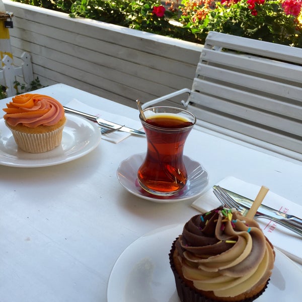 Foto tirada no(a) Very Cupcake Bahçelievler por Izel C. em 9/18/2016