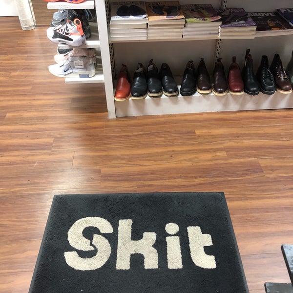 スニーカーショップ Skit 大阪 堀江店 西区 1 Tip
