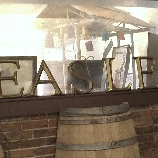 Foto tirada no(a) Easley Winery por Jack K. em 3/23/2013
