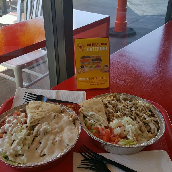 Photo taken at The Halal Guys by Hana M. on 9/28/2016