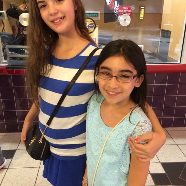 Foto di Regal UA Cortlandt Town Center 12 tips dari 1503 pengunjung