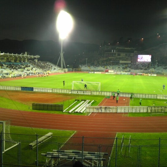รูปภาพถ่ายที่ NK Rijeka - Stadion Kantrida โดย Bojan H. เมื่อ 10/20/2012