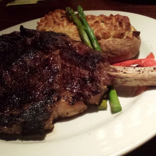 Photo taken at The Keg Steakhouse + Bar - Colorado Mills by Anne on 1/2/2014