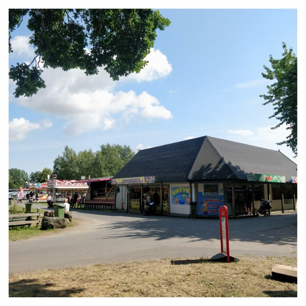 Das Foto wurde bei Tosselilla Sommarland von [Calle] L. am 8/2/2019 aufgenommen