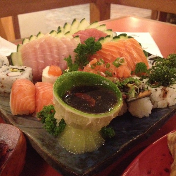 Foto diambil di Restaurante Irori | 囲炉裏 oleh Vitorio S. pada 1/31/2013