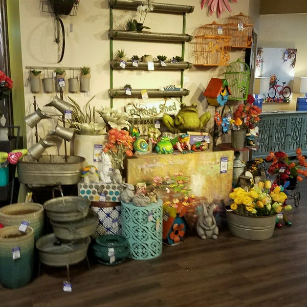 RC Willey Furniture / Home Store