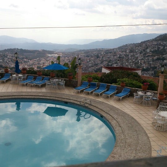 Photo taken at Hotel Montetaxco by Steven H. on 1/23/2013