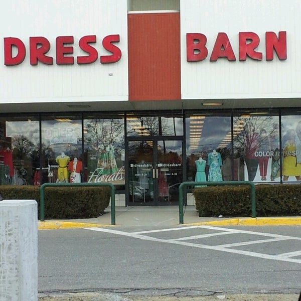 Dressbarn Women S Store In Northwest Nashua