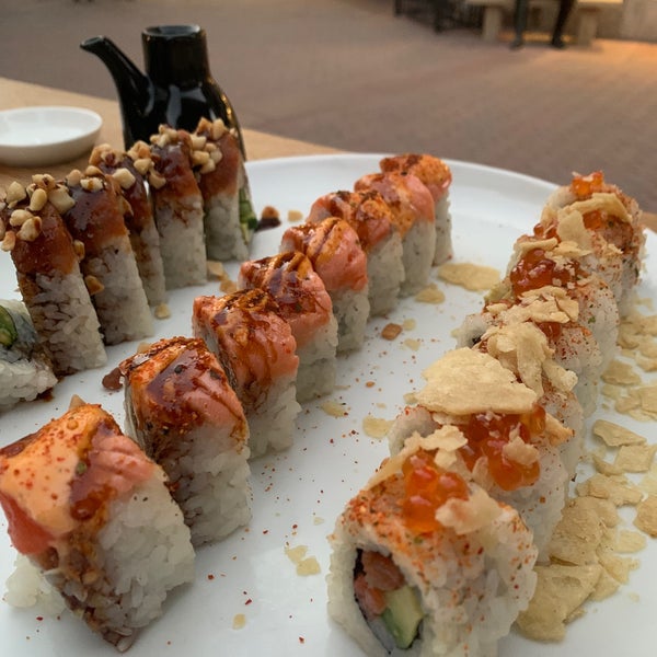 The sushi here is amazing and you can get alcoholic drinks to go! Friendly service and nice outdoor seating area. Gets busy so make sure to make a reservation if you want to eat indoors.