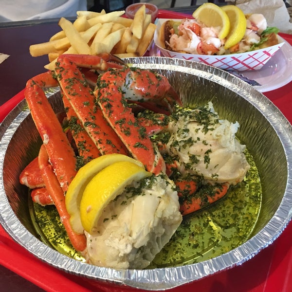 Photos at Jordan's Lobster Dock Sheepshead Bay 3165 Harkness Ave