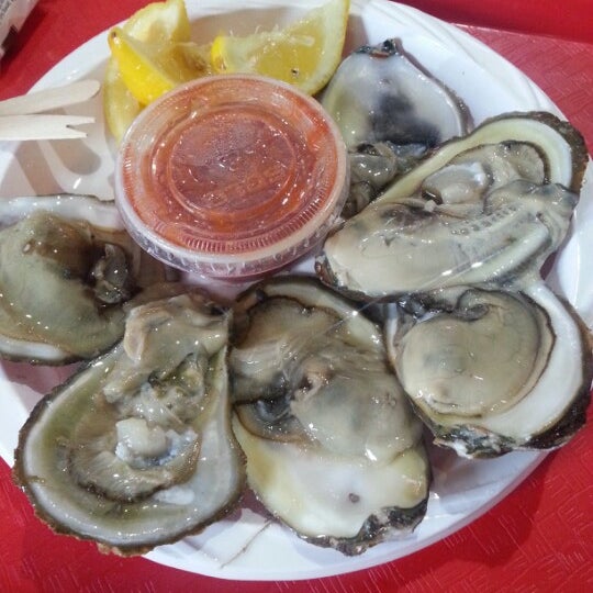 Photos at Jordan's Lobster Dock Sheepshead Bay 3165 Harkness Ave