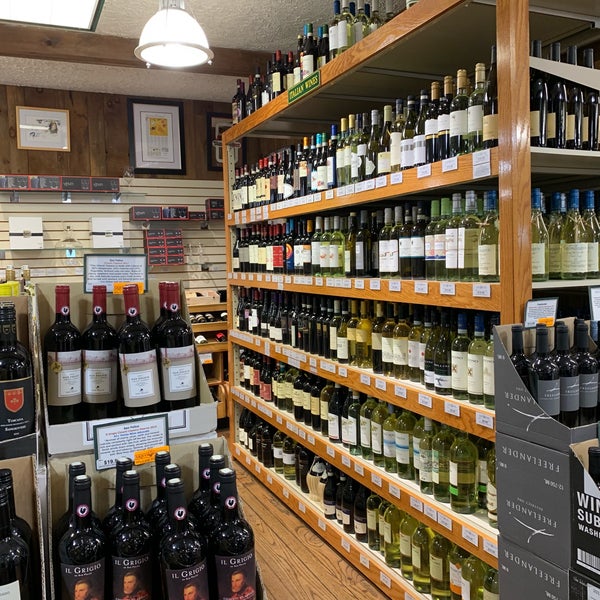 Photos At Varmax Liquor Pantry 4 Tips From 297 Visitors
